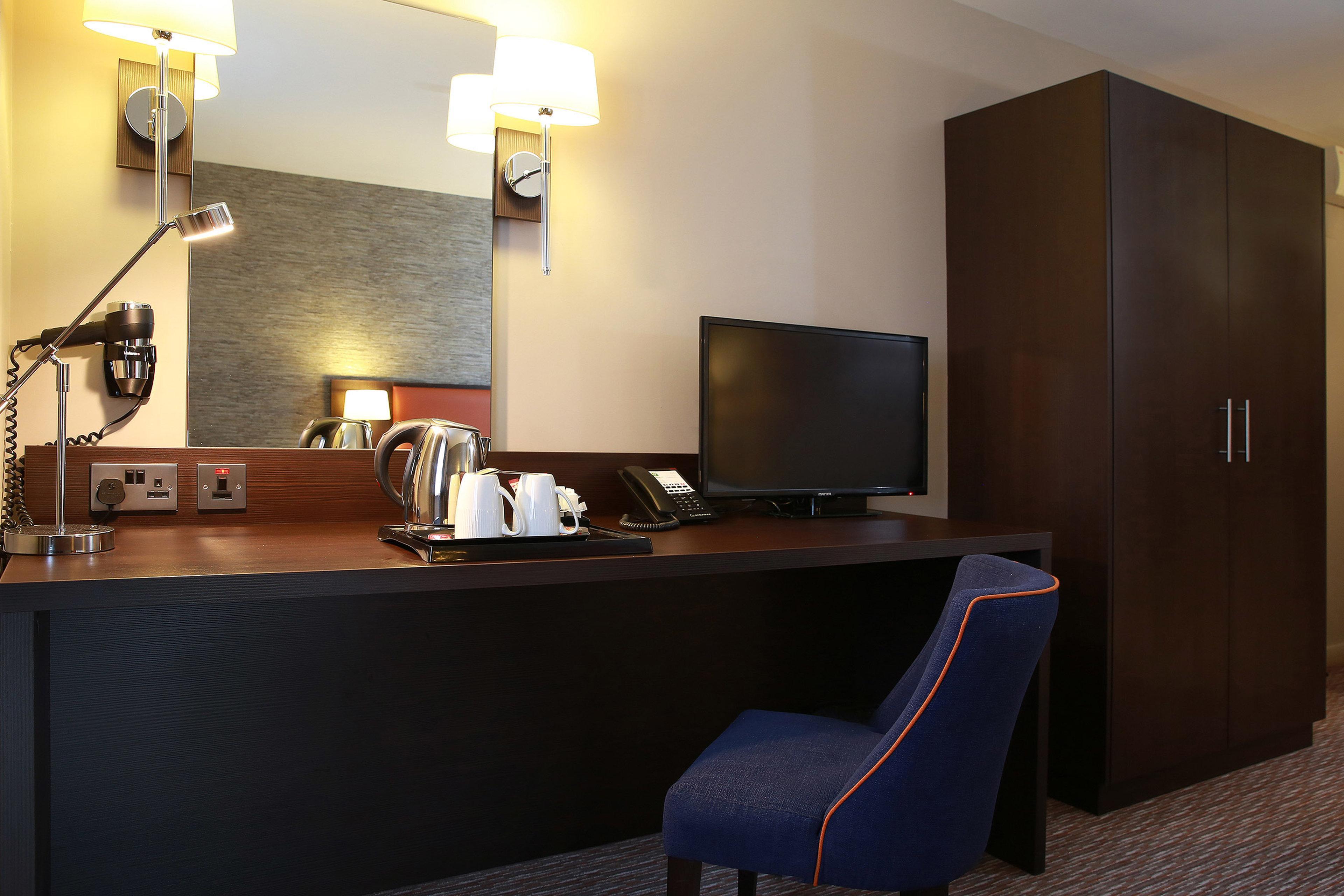 Holiday Inn Belfast By Ihg Esterno foto