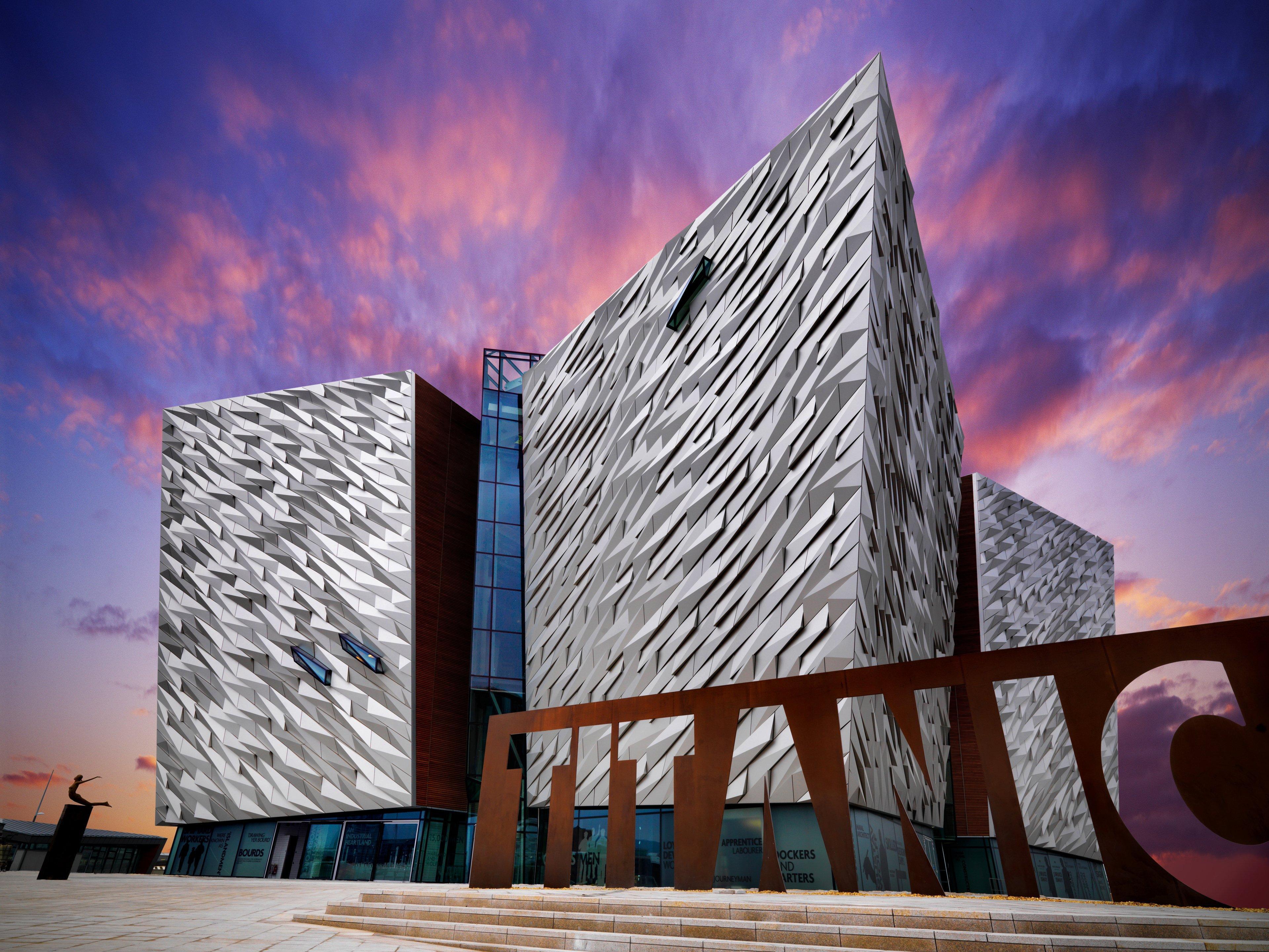 Holiday Inn Belfast By Ihg Esterno foto
